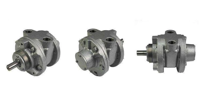 What should be paid attention to when using air motors and cylinders?